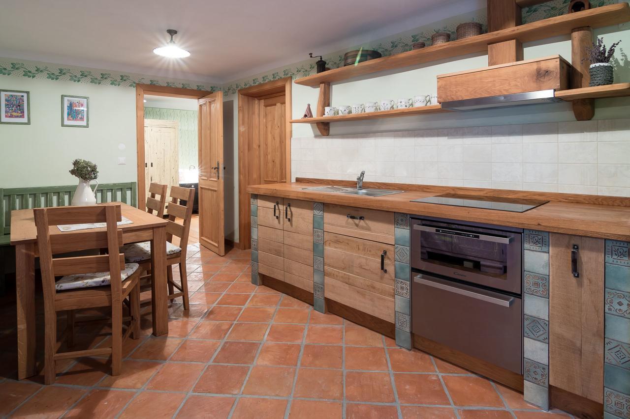 Homestead Farm Tesnak Gorenja Vas  外观 照片